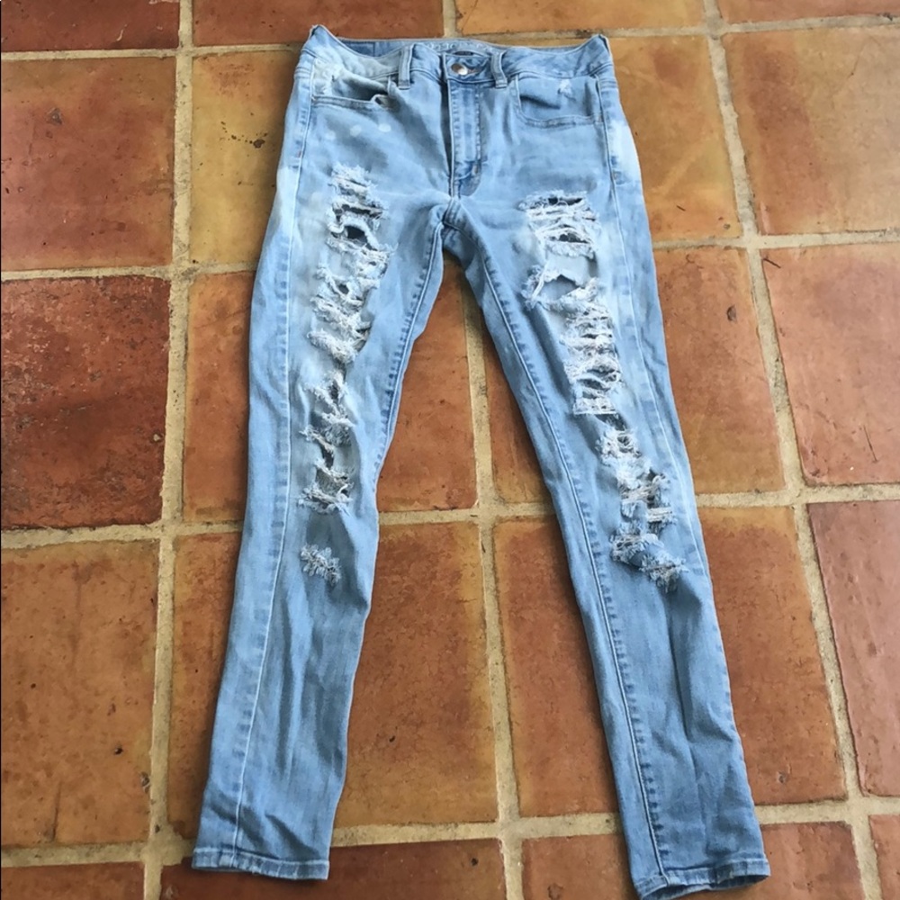 American eagle outfitters ripped jeans